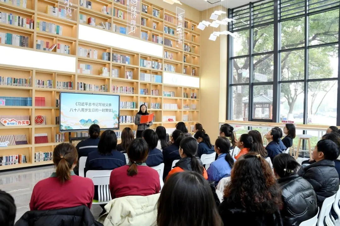 '图片title' 图片alt